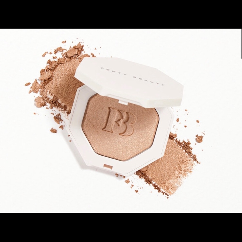 NWT! Fenty Beauty highlighter "hu$tla baby"